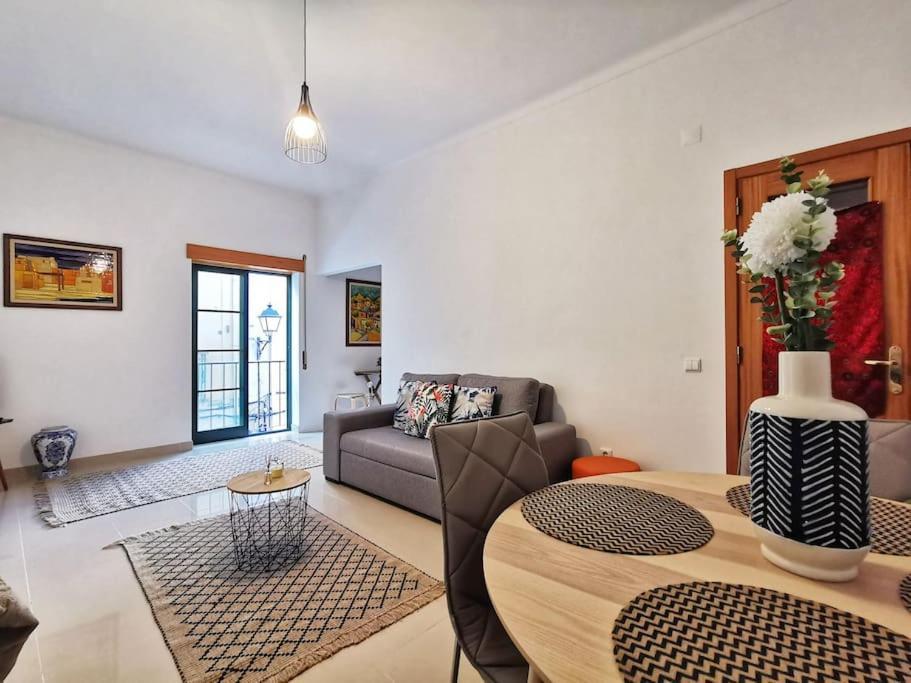 Downtown Apartment Setúbal Exteriör bild